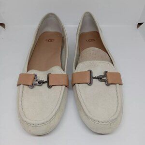 UGG Aven Women's Driving Moccasin tan Beige Buckle Clasp Flat Loafers Size 9